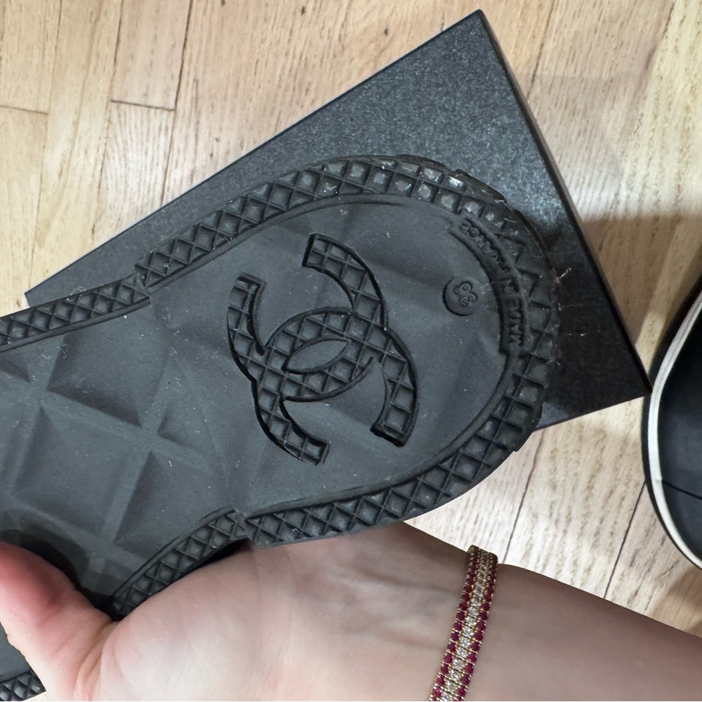 Chanel Logo Rain Booties - Picture 13 of 13